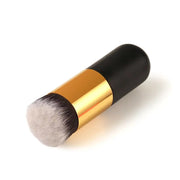 Chubby Pier Foundation Brush Flat Cream